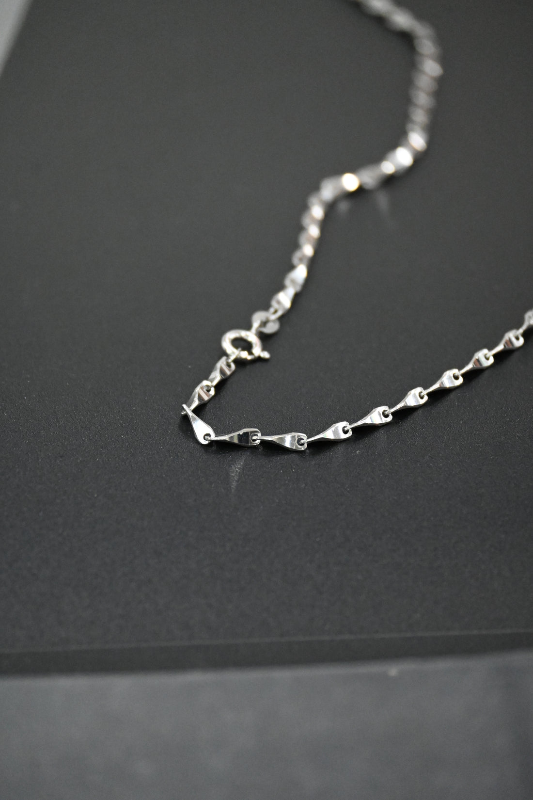 Axis Chain
