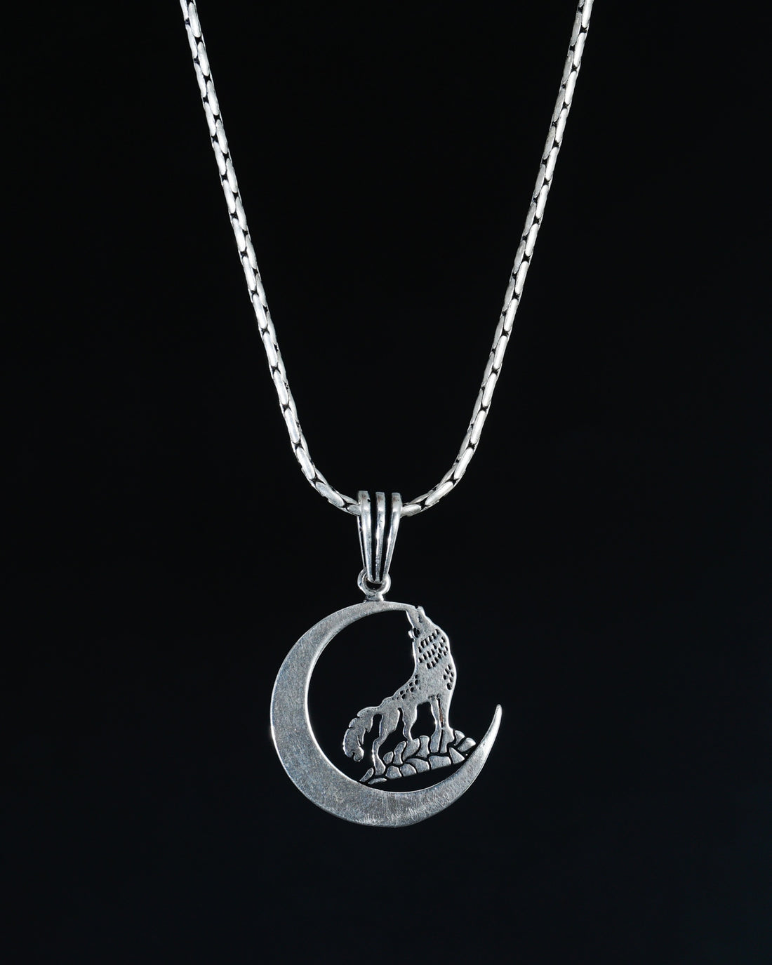 Midnight Fox Pendant