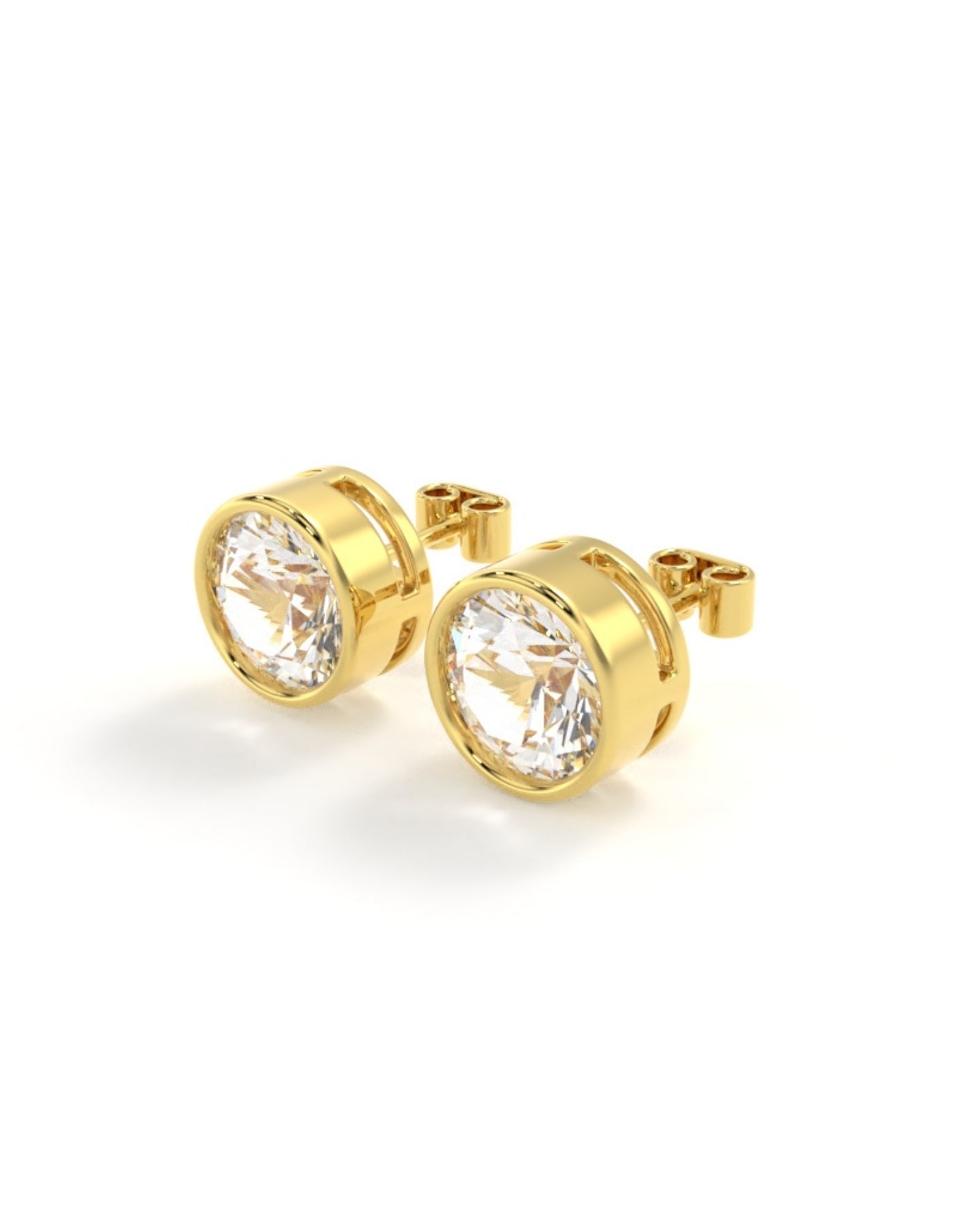 Round Diamond Studs