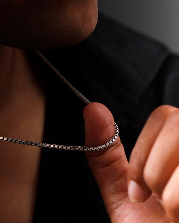 Thick box chain