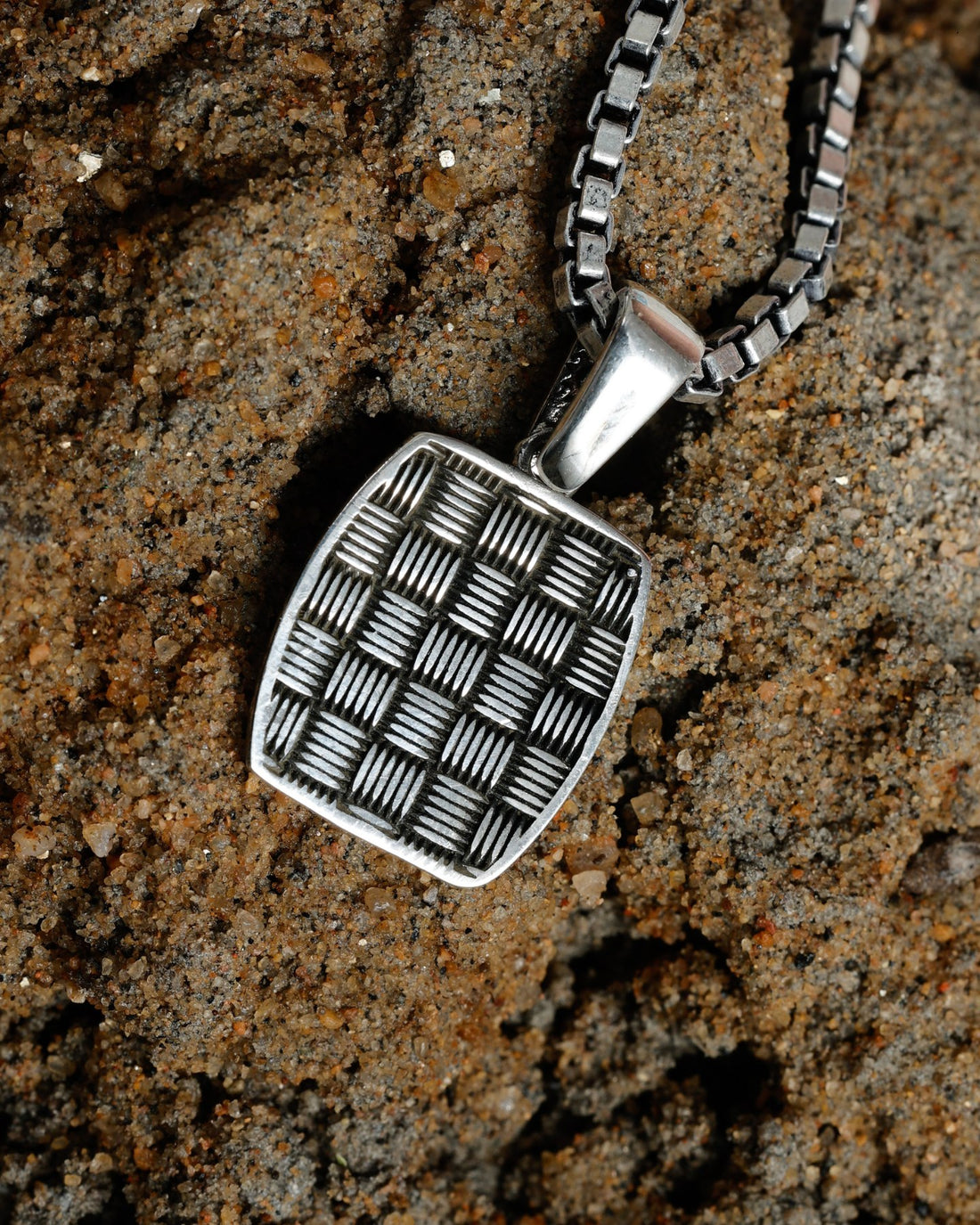 Weave Pendant